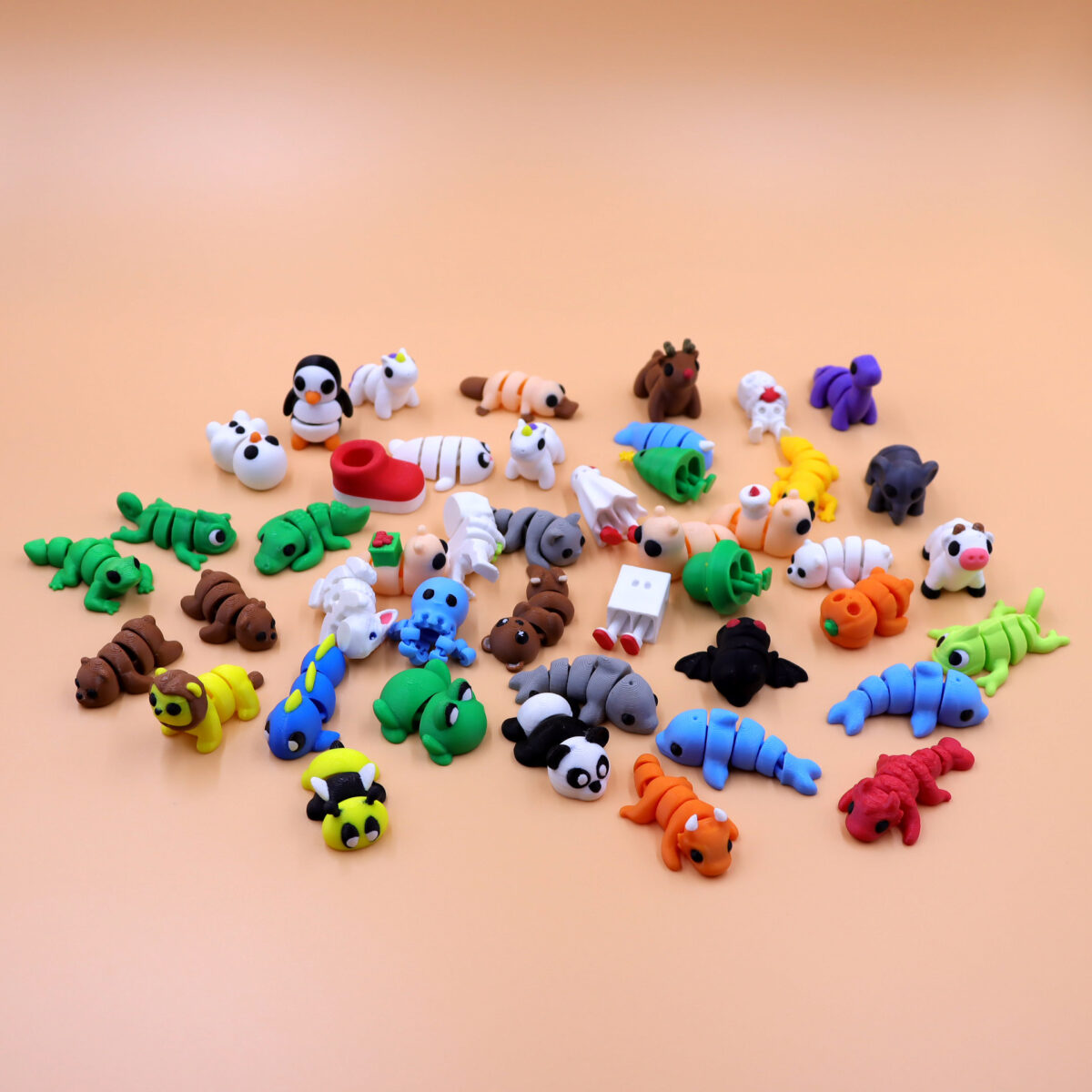 O1CN012pLR8N1fQy5VrcF1G_!!2216631264002-0-cib Colorful Animal Figurines