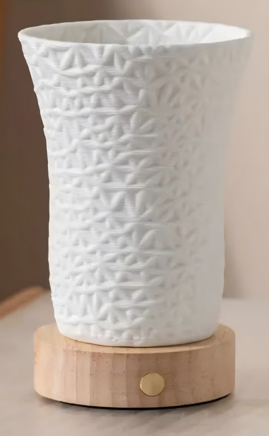 Leaf-patterned Vase Leaf-patterned Vase