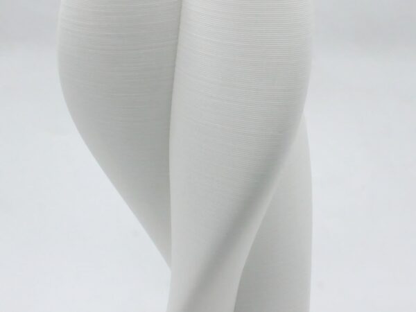 Three-Leaf Spinning Vase